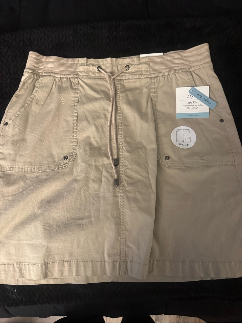Beige Mid-Rise Drawstring Skort with Front Pockets